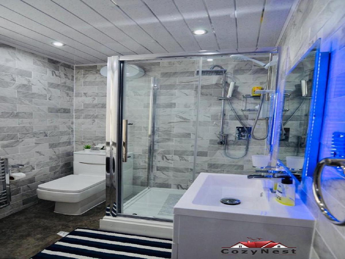 Luxury Self Contained Flat By Cozynest * Reading
